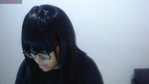 Snapshot of marasilk chatting on 09-29-25, 11:59 Mara Silk online show from 09-29-25, 11:59