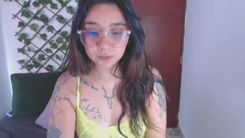 Marcela  online show from 09-15-25, 05:46