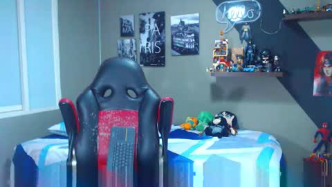 Snapshot of marcel_craw0796 chatting on 03-18-26, 02:31 MARCEL online show from 03-18-26, 02:31