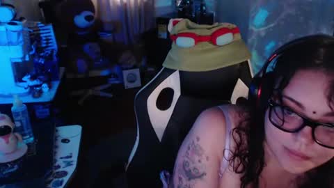marcela2101s online show from 06-22-26, 07:33