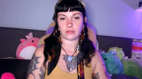 MarcelineAltaria online show from 10-04-25, 03:48
