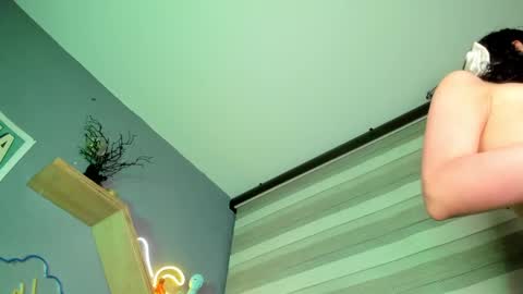 Snapshot of marcelinee__ chatting on 12-15-24, 11:23 Marce  online show from 12-15-24, 11:23