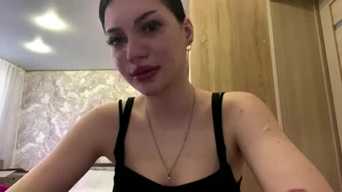 Julia online show from 04-25-26, 08:06