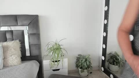 marcia_muller online show from 02-04-25, 01:38
