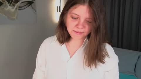 Snapshot of marcia_walker chatting on 06-11-26, 01:20 Sonya online show from 06-11-26, 01:20