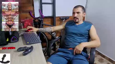 Marck  Independent model  online show from 06-20-26, 12:25