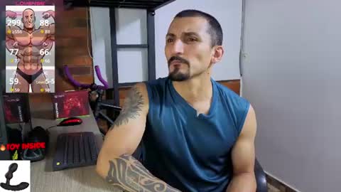 Marck  Independent model  online show from 06-25-26, 05:12
