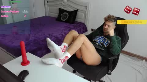 Snapshot of marco_athlete chatting on 01-17-25, 07:30 silas online show from 01-17-25, 07:30