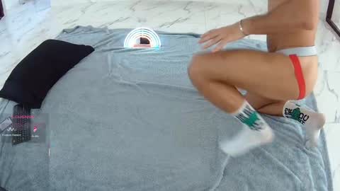 Snapshot of marco_athlete chatting on 10-07-25, 07:16 silas online show from 10-07-25, 07:16