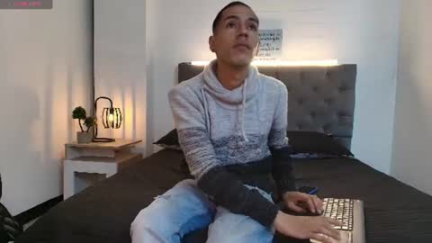 marco_cross online show from 06-17-26, 12:29