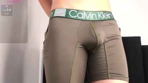 Marco online show from 12-18-25, 03:34