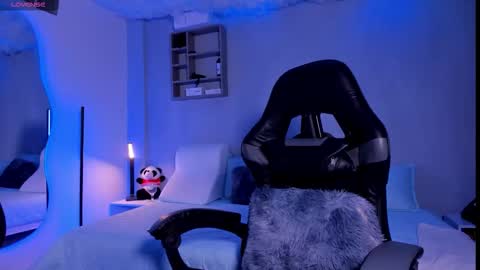 Snapshot of marcosullivan_ chatting on 10-20-25, 12:27 Marco Sullivan online show from 10-20-25, 12:27