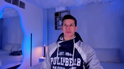 Marco Sullivan online show from 01-12-26, 01:16