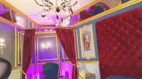 Snapshot of marcovitto chatting on 10-24-25, 07:43 marcovitto online show from 10-24-25, 07:43