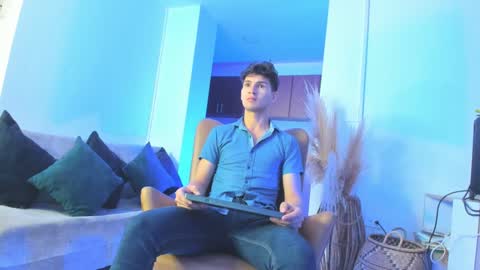 marcus_fire online show from 02-16-25, 05:48