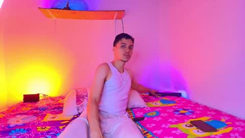 Snapshot of marcus_hanks chatting on 10-22-25, 10:42 Marcus Hanks online show from 10-22-25, 10:42