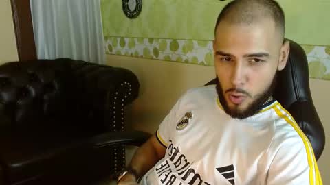 marcus_soler online show from 10-22-25, 04:18