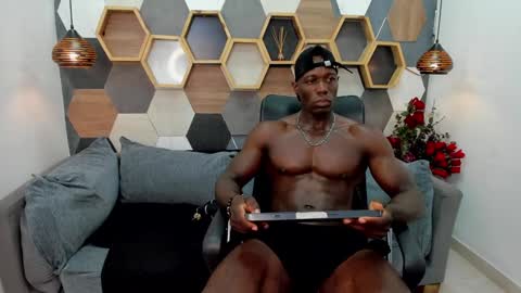 Marcusssss online show from 01-10-25, 05:56