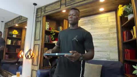 Marcusssss online show from 12-19-25, 12:23