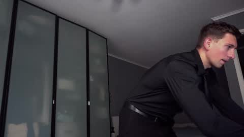 Snapshot of marcusdiamond chatting on 10-07-25, 01:41 Marcus Diamond online show from 10-07-25, 01:41