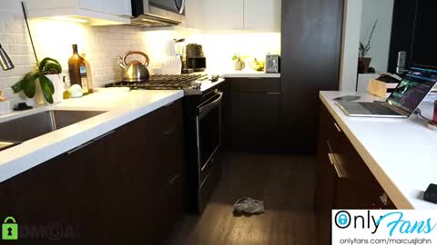 marcusjlahn online show from 10-07-25, 05:43