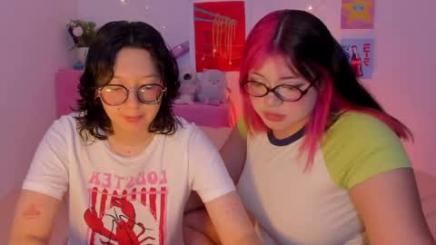 Snapshot of marcy_grey chatting on 05-05-26, 12:40 danna online show from 05-05-26, 12:40