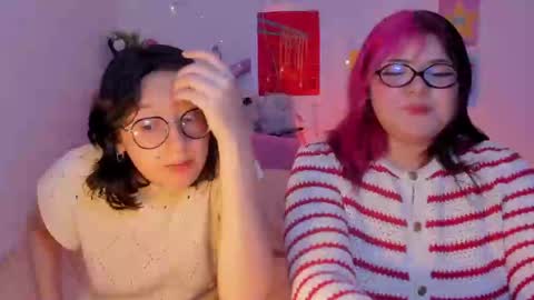 Snapshot of marcy_grey chatting on 05-06-26, 02:08 danna online show from 05-06-26, 02:08