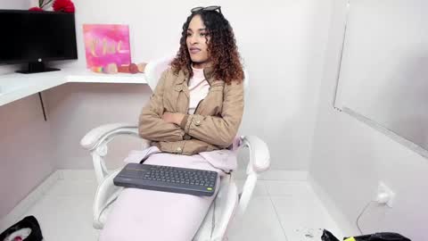 marfilastrom online show from 12-15-24, 09:13