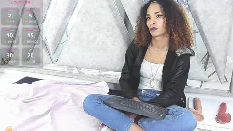 marfilastrom online show from 12-17-24, 10:12