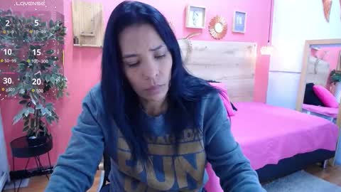 Snapshot of margare_scarlett chatting on 09-10-25, 11:54 margare_scarlett online show from 09-10-25, 11:54