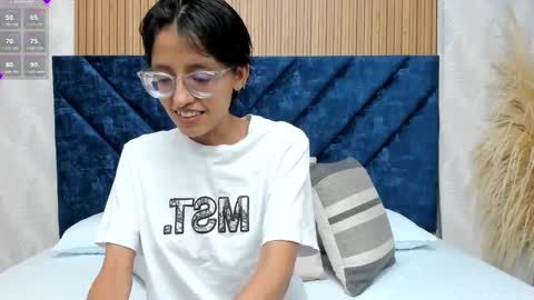 Aitana online show from 03-01-25, 01:32