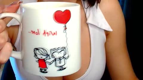 Snapshot of margeritirell chatting on 10-07-25, 02:42 Margo online show from 10-07-25, 02:42