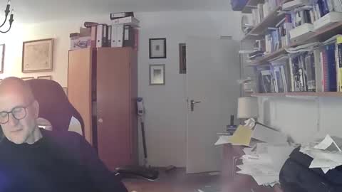 marginalie online show from 12-06-24, 08:29