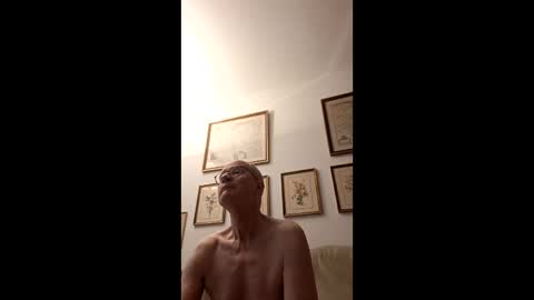 Snapshot of marginalie chatting on 04-11-26, 05:12 marginalie online show from 04-11-26, 05:12