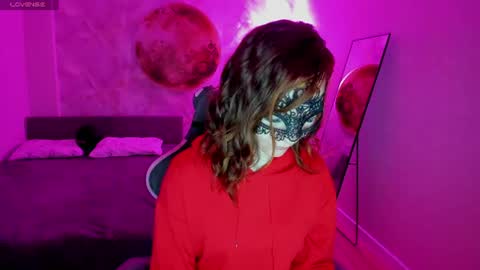 Margo Kellly online show from 07-17-26, 12:50