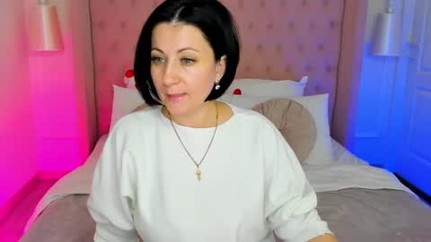 Snapshot of margobloom chatting on 03-19-26, 01:48 Margo online show from 03-19-26, 01:48