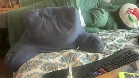 Elle online show from 02-03-26, 04:34