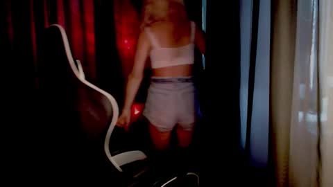 Snapshot of margoo_77 chatting on 11-10-25, 03:49 Margoo online show from 11-10-25, 03:49