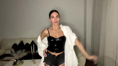 Margot online show from 09-11-25, 07:58