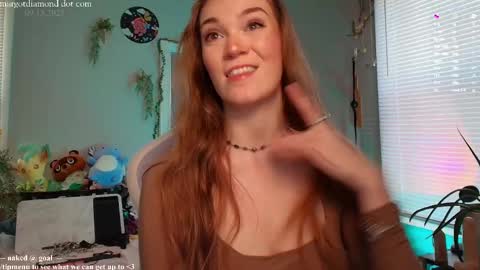 Snapshot of margotdiamond chatting on 09-15-25, 08:31 online show from 09-15-25, 08:31