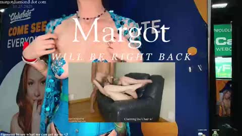 Snapshot of margotdiamond chatting on 10-25-25, 04:57 online show from 10-25-25, 04:57