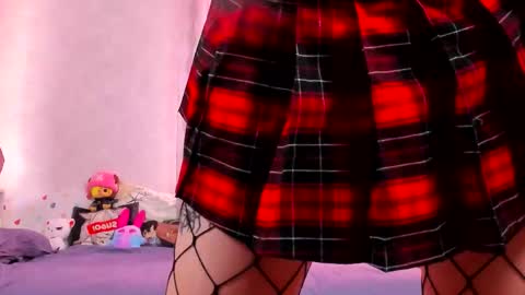 Snapshot of margott_berry chatting on 09-18-25, 01:24 margot berry online show from 09-18-25, 01:24