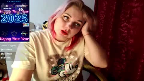 Snapshot of mari_77777 chatting on 01-16-25, 04:17 Mari online show from 01-16-25, 04:17