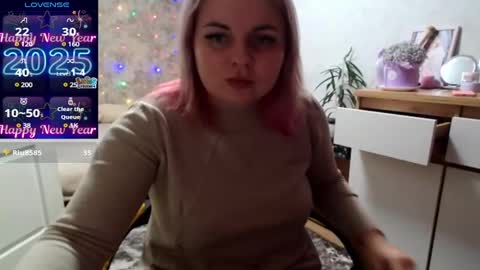 Snapshot of mari_77777 chatting on 01-20-25, 04:21 Mari online show from 01-20-25, 04:21
