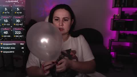 Snapshot of mari_moore7 chatting on 01-09-25, 07:40 mari moore online show from 01-09-25, 07:40