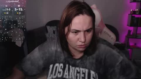 Snapshot of mari_moore7 chatting on 09-24-25, 04:38 mari moore online show from 09-24-25, 04:38