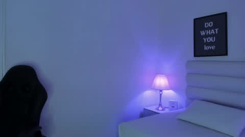 Snapshot of mari_salgado chatting on 01-14-25, 02:11 mari_salgado online show from 01-14-25, 02:11