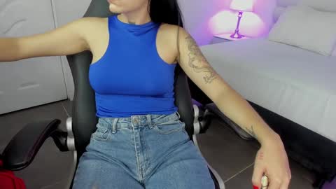 Snapshot of mari_salgado chatting on 01-28-25, 11:28 mari_salgado online show from 01-28-25, 11:28