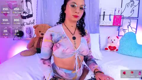 Mari Sweett  online show from 05-11-26, 07:33