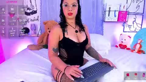 Mari Sweett  online show from 06-22-26, 07:22